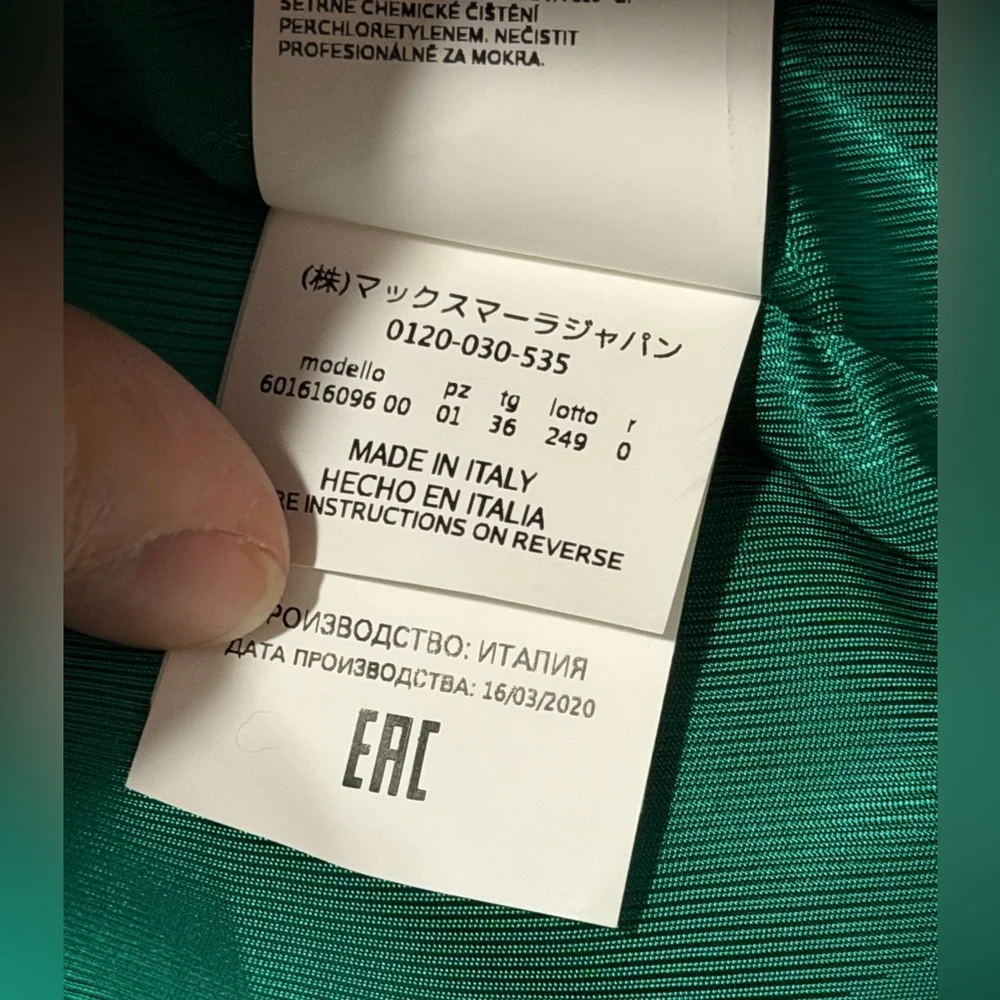 MaxMara Women's Vibrant Green Sydney Alpaca and Wool blend Coat. - Picture 9 of 14